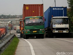 Kemenhub Setop Operasi Truk Jelang Natal dan Tahun Baru