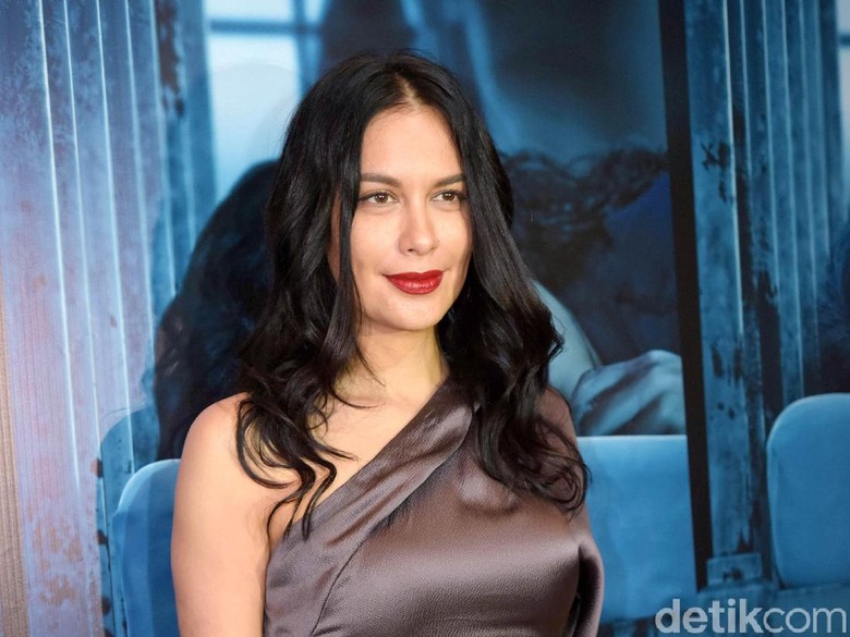 Ini Menu Favorit Sophia Latjuba dikala Makan di Warteg Ini Menu Favorit Sophia Latjuba dikala Makan di Warteg