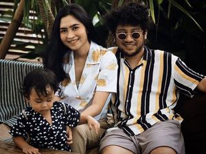 Bikin Adem, 6 Momen Kebersamaan Keluarga Kecil Kunto Aji