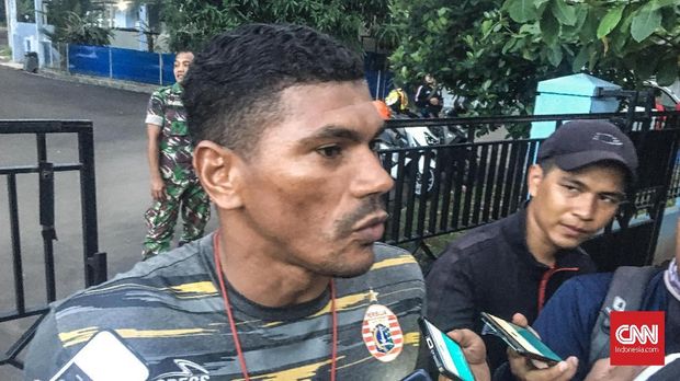 Asisten Pelatih Kenang Persija Juara Liga 2001