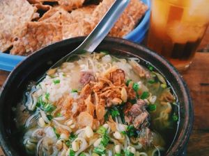 Bikin Pagi Hangat dengan Sarapan Soto Kwali yang Sedap