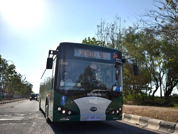 Bakrie Bikin Bus Listrik, Begini Penampakannya