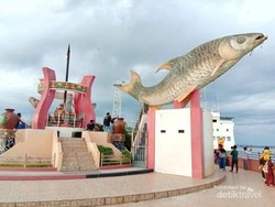 Reaksi Warga Sampit Tanggapi Korupsi Sang Bupati