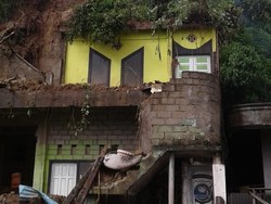 Longsor di Solok Sumbar, Jalan Antarkampung Terputus