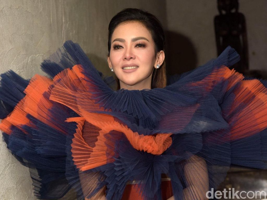 Syahrini Masih Blokir Instagramnya, Nikita Mirzani: Yang Penting Jangan sama Allah! Syahrini Masih Blokir Instagramnya, Nikita Mirzani: Yang Penting Jangan sama Allah!