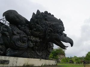Melihat Salah Satu Patung Terbesar Dunia di Pulau Dewata