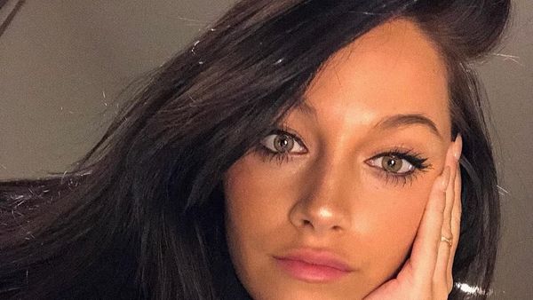 Ademnya Para WAGs di Panas Duel Juventus Vs Inter Milan