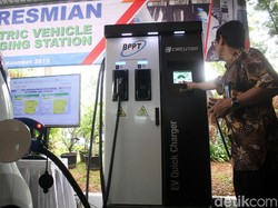 Moeldoko: Draft Perpres Kendaraan Listrik Keluar Awal Tahun Depan