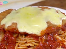 Resep Klasik Chicken Parmesan, Paduan Lezat Olahan Ayam dan Keju