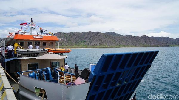 Foto: Kapal Wisata Seru Buat Keliling TN Komodo