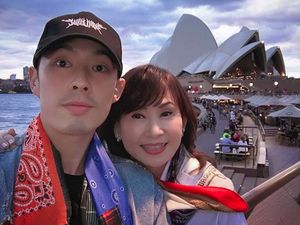 8 Foto Kompak Pemain Meteor Garden, Vannes Wu dengan Ibunda