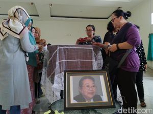 Nh Dini Pilih Jual Aset dan Tinggal di Wisma Nh Dini Pilih Jual Aset dan Tinggal di Wisma