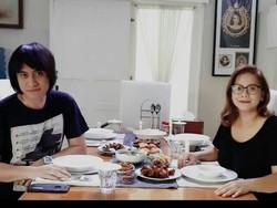 Ngebet Punya Cucu dari Kevin Aprilio, Memes Bikin Kamar Khusus