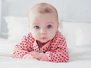 25 Nama Bayi Perempuan Bermakna Sukses