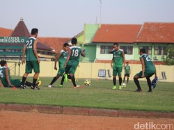 Lawan PSIS, Persebaya Tanpa Dua Pemain Pilar