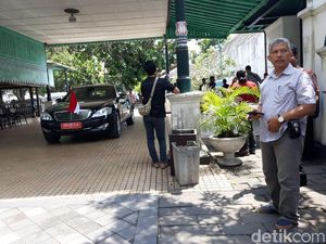 Jokowi Bertemu Sri Sultan HB X di Keraton Yogyakarta