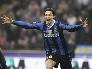 Materazzi Senang Ibra Pergi, Sebab Inter Bisa Juara Liga Champions