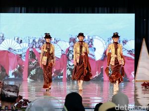 Festival Kebaya Banyuwangi Tampilkan Sentuhan Segar 100 Desain