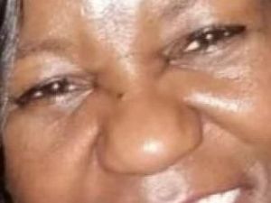 Niat Beri Uang ke Pengemis, Wanita Ini Tewas Usai Buka Kaca Mobil