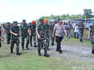 7 Pekerja Korban Penembakan KKB yang Selamat Dievakuasi ke Timika