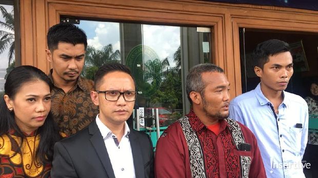 Tim kuasa hukum Vicky Prasetyo