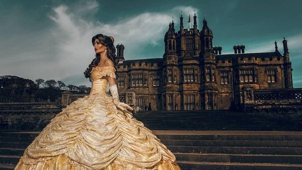 Potret Wanita Cantik yang Hidup Seperti Putri Disney