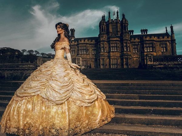 Potret Wanita Cantik yang Hidup Seperti Putri Disney