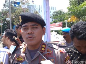 800 Polisi Kawal Pesta Tahun Baru di Cirebon 800 Polisi Kawal Pesta Tahun Baru di Cirebon