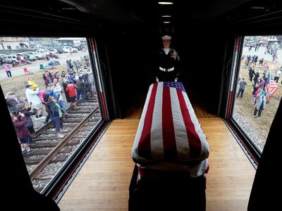 Penghormatan Terakhir untuk Bush Senior