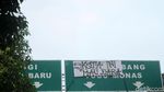 Rindu Juara, The Jakmania Pasang Spanduk di JPO