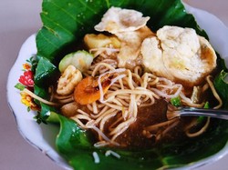 Gurih Manis Mie Belitung yang Bikin Perut Hangat di Pagi Hari