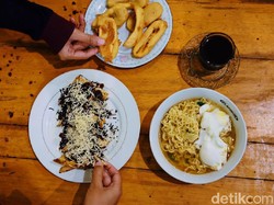 Asyiknya Ngopi Khas Belitung di Kedai Kopi Legendaris Kong Djie