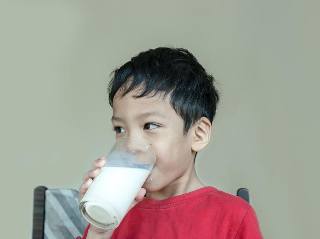 Pentingnya Laktoferin untuk Daya Tahan Tubuh Si Kecil Pentingnya Laktoferin untuk Daya Tahan Tubuh Si Kecil