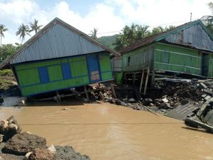 BNPB: Usai Diguncang Gempa 5,3 SR, Dompu NTB Sempat Diterjang Banjir