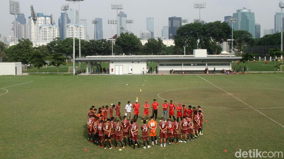 Tiket pertandingan Persija vs Mitra Kukar sudah terjual 69 ribu (Rifkianto Nugroho/detikSport)