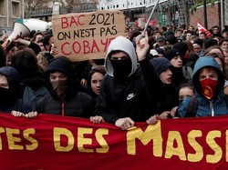 Didemo Sebulan, Pemerintah Prancis Tunda Kenaikan Harga BBM