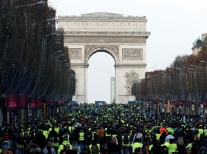 Sebelum Demo Rompi Kuning, Ratusan Orang Ditahan di Paris