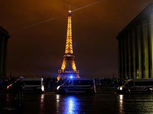 Penjagaan Ketat Menara Eiffel Jelang Demo Susulan di Paris