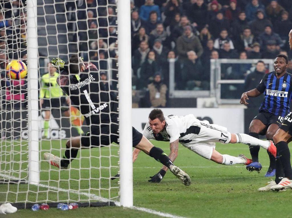 Hasil Liga Italia: Derby dItalia Milik Juventus Hasil Liga Italia: Derby dItalia Milik Juventus