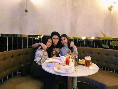 Ini Momen Romantis Aisyah Aqilah Saat Makan Bareng Athalla Naufal