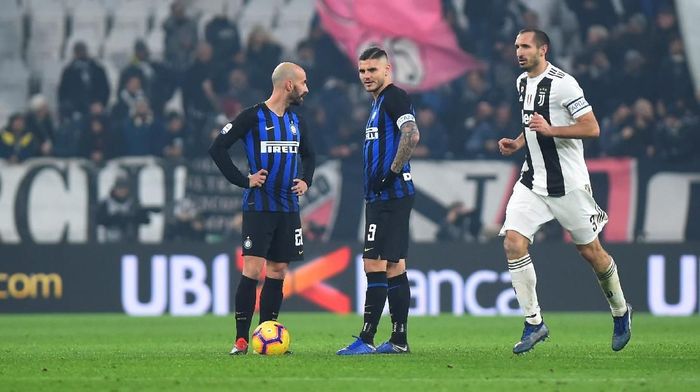 Inter Milan kalah 0-1 saat melawat ke Juventus (REUTERS/Massimo Pinca) Inter Milan kalah 0-1 saat melawat ke Juventus (REUTERS/Massimo Pinca)