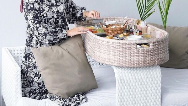 Jadi Presenter Traveling, Indah Nada Puspita Punya Banyak Momen Kuliner Seru