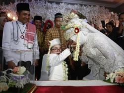 Perjalanan Cinta Daus Mini hingga Menikah Kali Ketiga