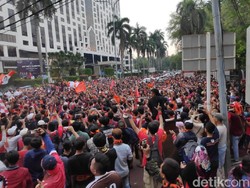 Persija Juara Liga 1, Jakmania Sempat Tumpah Ruah ke Jalan Sekitar GBK