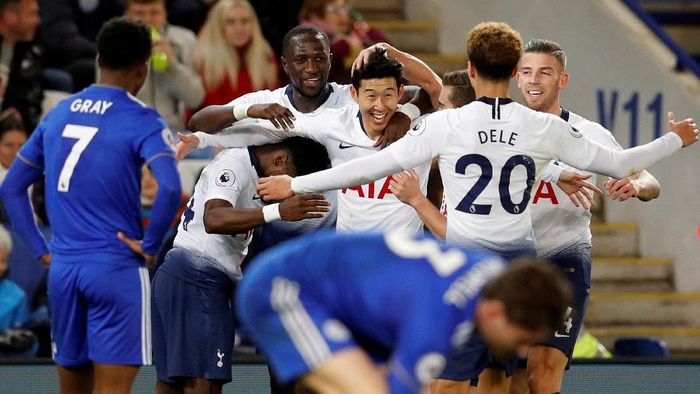 Tottenham Hotspur menang 2-0 di kandang Leicester City (Darren Staples/Reuters) Tottenham Hotspur menang 2-0 di kandang Leicester City (Darren Staples/Reuters)