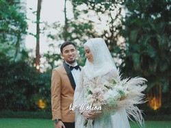 Menikah, Lindswell Kwok Pilih Dekorasi Pelaminan Gaya Modern Minimalis