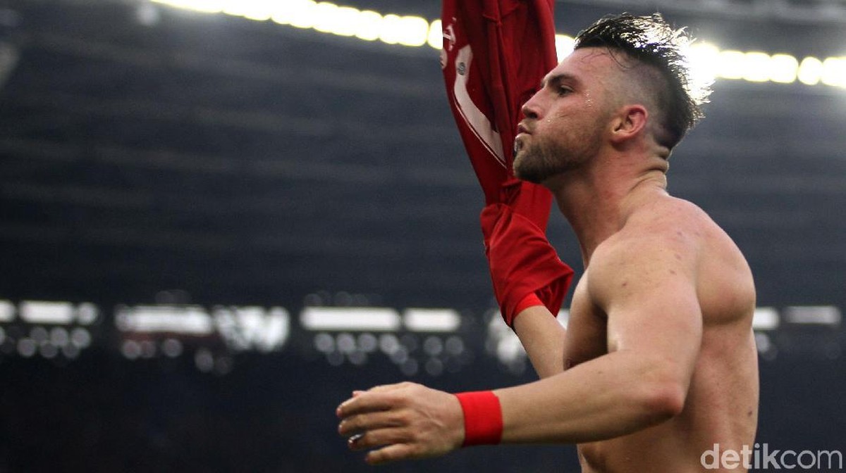 Marko Simic terancam tak bisa balik ke Jakarta bersama Persija Jakarta. (Foto: Rifkianto Nugroho/detikcom)