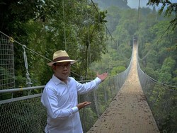 Ridwan Kamil Promosi Wisata Jembatan Gantung Situ Gunung