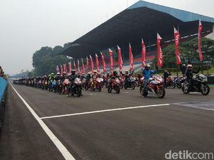 Ratusan Bikers Cicipi Aspal Sirkuit Sentul