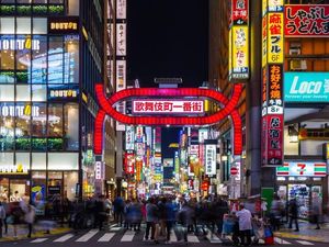 Mau Jalan-jalan ke Luar Negeri? Ini Waktu Makan Malam di 7 Negara